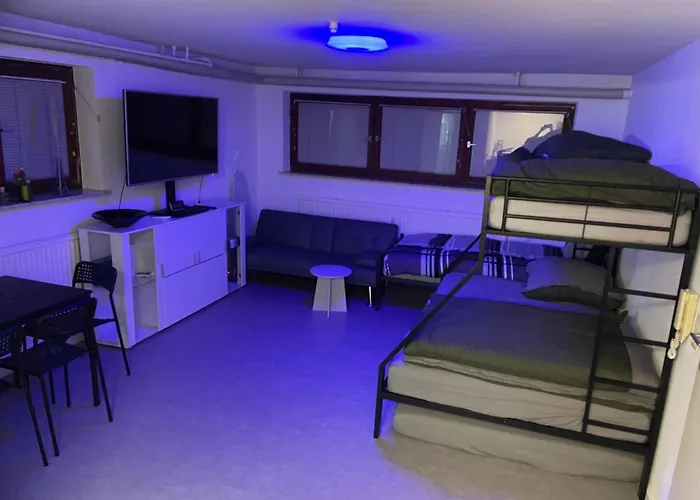 Modern Urban Studio Apartment S-Bahn 27Qm For 6 Persons Mercedes-Benz